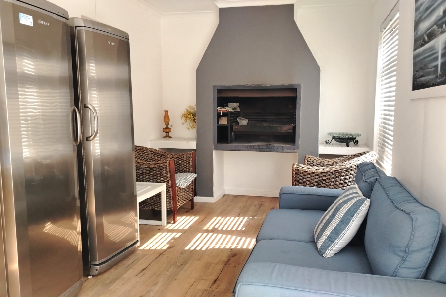 3 Bedroom Property for Sale in Sandbaai Western Cape
